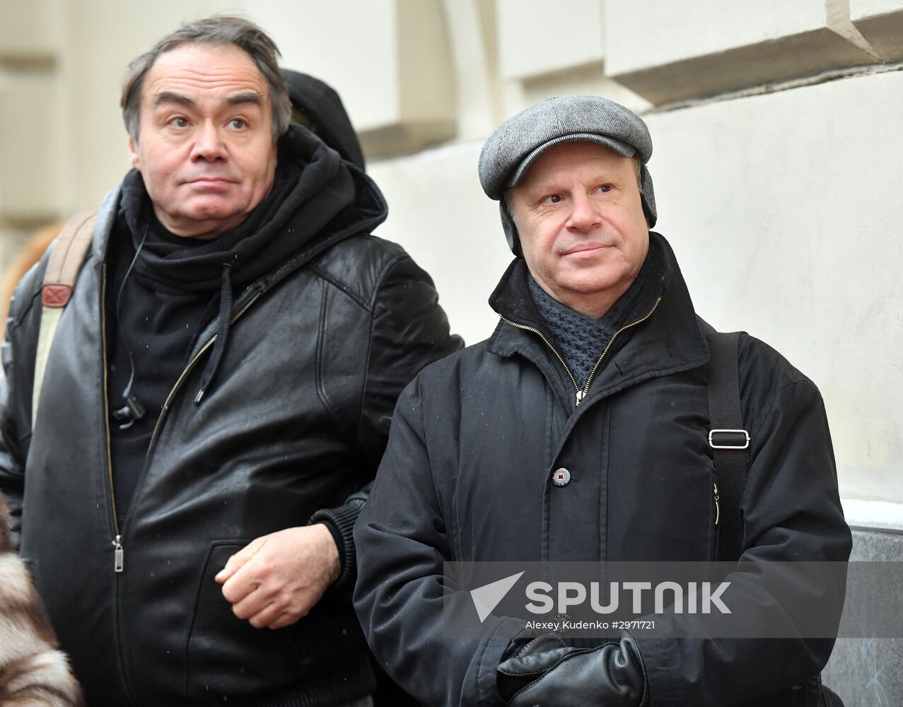 Unveiling of plaque in tribute to Viktor Monyukov