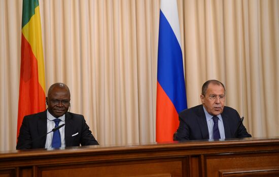 Russian Foreign Minister Sergei Lavrov meets with Foreign Minister of Benin Aurelien Agbenonci