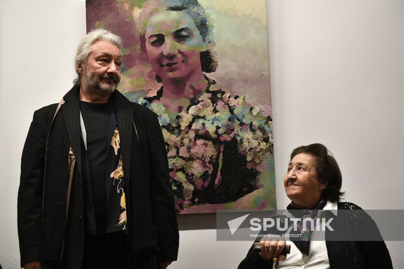 Stas Namin's exhibtion "Unreservedly"