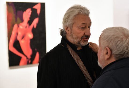 Stas Namin's exhibtion "Unreservedly"