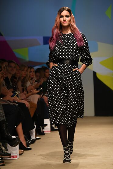 CHAPURIN prêt-a-porter fashion show
