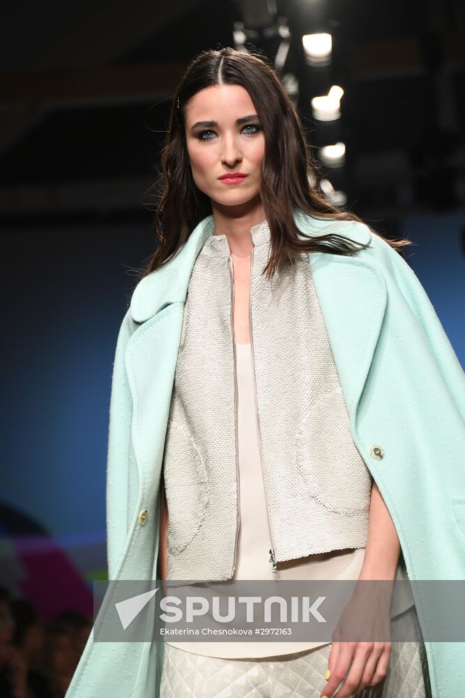 CHAPURIN prêt-a-porter fashion show