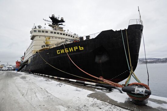 The Sibir nuclear-powered icebreaker towed for disposal