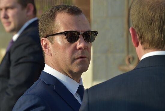 Prime Minister Dmitry Medvedev visits State of Palestine