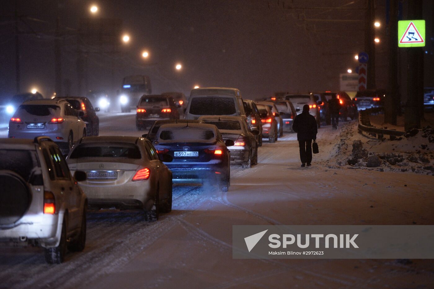 Car traffic in Moscow