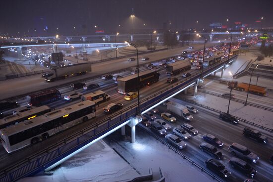 Car traffic in Moscow