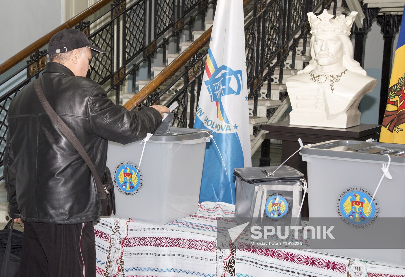 Second round of presidential election in Moldova