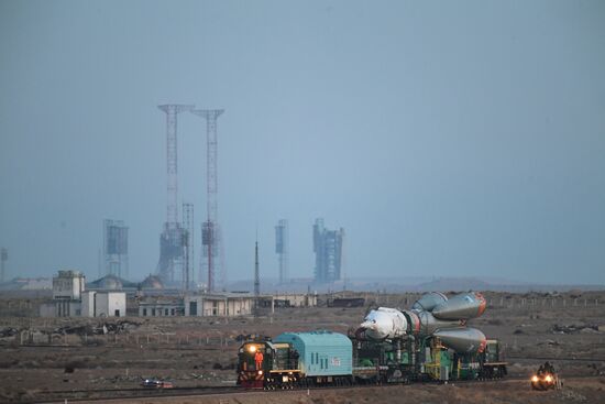 Soyuz FG carrier rocket with Soyuz MS-03 manned spacecraft moved to launch pad