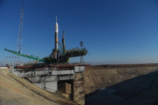Soyuz FG carrier rocket with Soyuz MS-03 manned spacecraft moved to launch pad