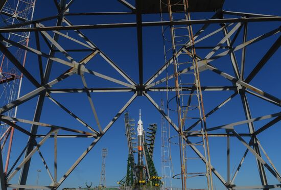 Soyuz FG carrier rocket with Soyuz MS-03 manned spacecraft moved to launch pad