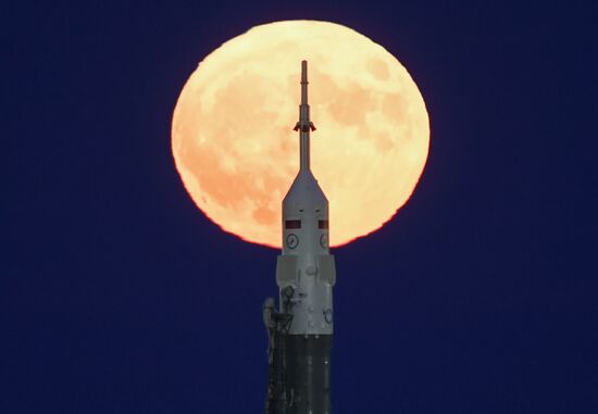 Supermoon