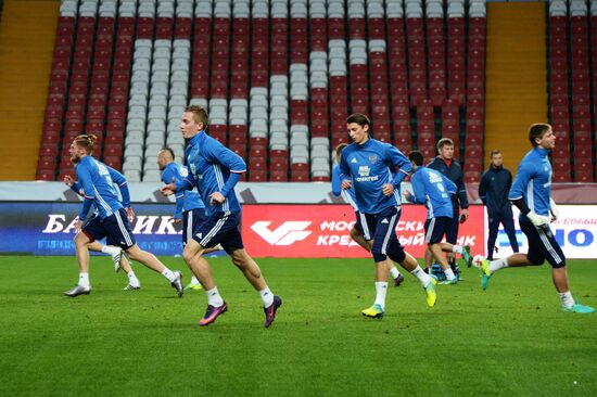 Russian national football team holds training session