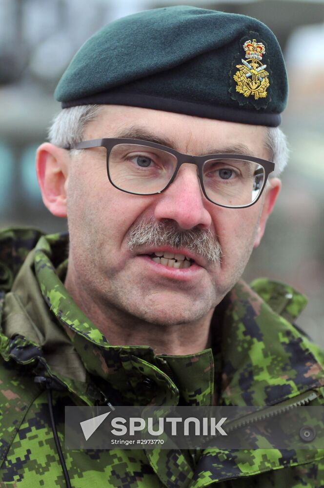Commander of Canadian Army Paul Wynnyk inspects Ukrainian military units