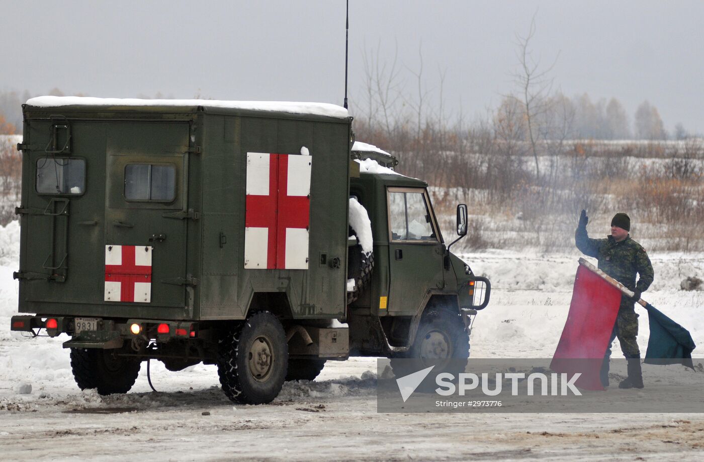 Commander of Canadian Army Paul Wynnyk inspects Ukrainian military units
