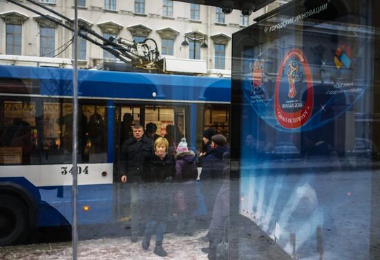 First smart public transport stop in St. Petersburg