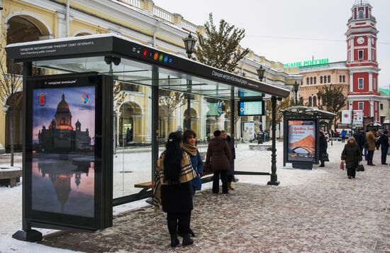 First smart public transport stop in St. Petersburg