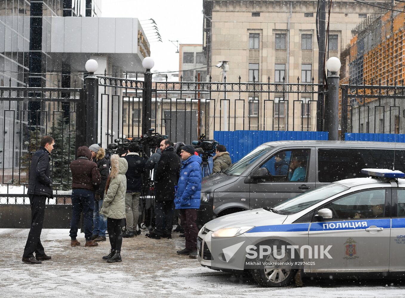 Situation near Russian Investigative Committee and Ministry of Economic Development after Alexei Ulyukayev's arrest