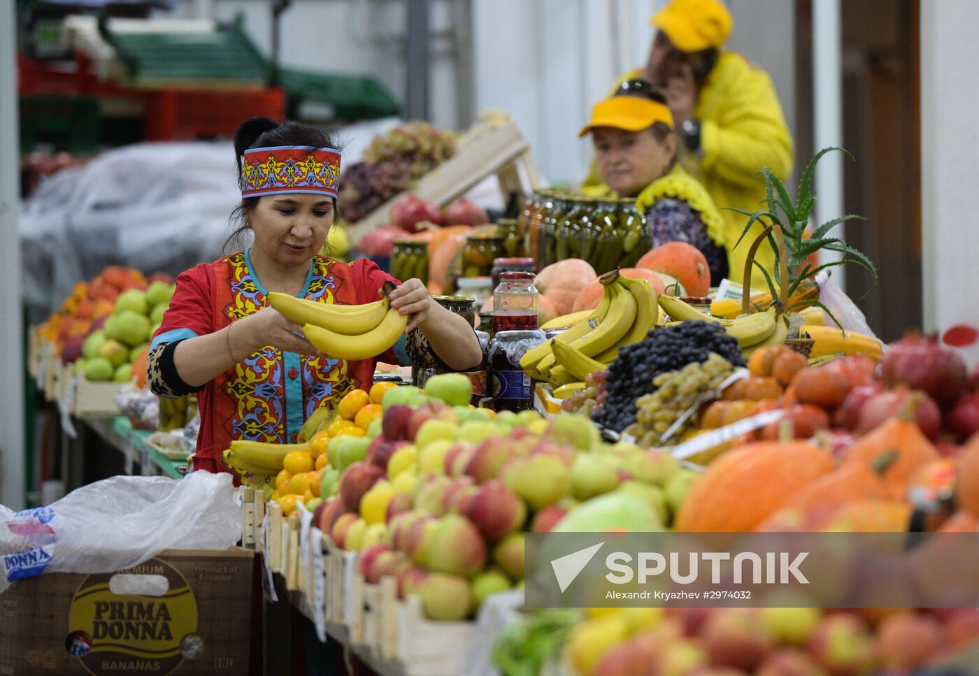 The central marketplace in Novosibirsk