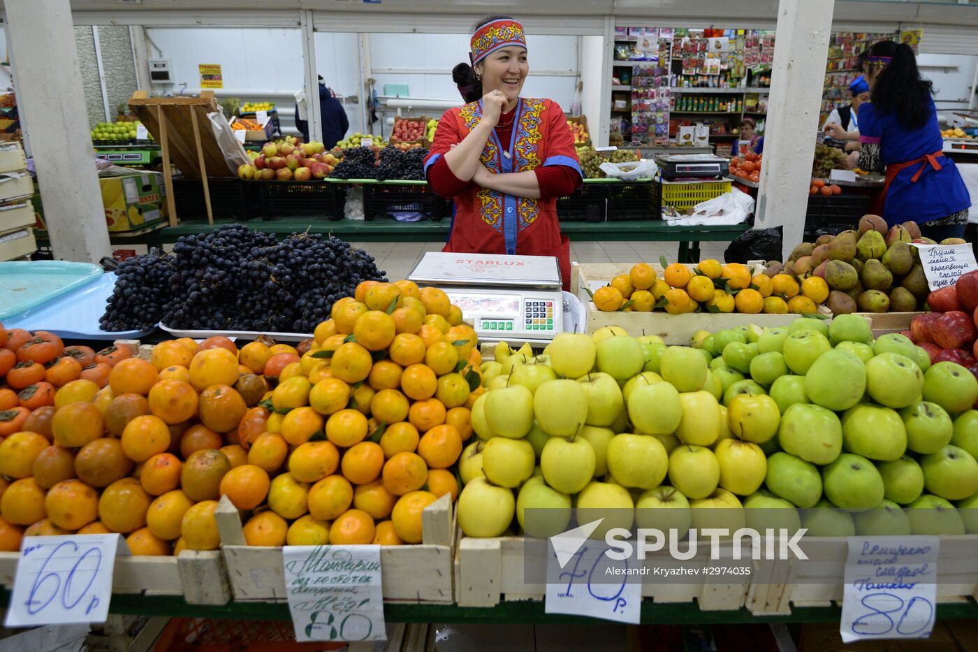 The central marketplace in Novosibirsk