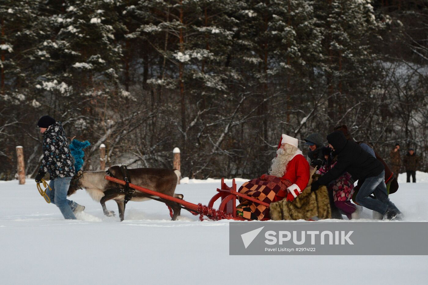 Finnish Christmas figure Joulupukki visits Yekaterinburg