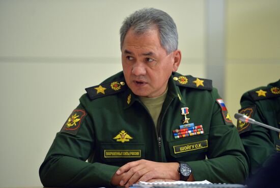 President Putin chairs meeting with Defense Ministry leadership and military-industrial complex representatives