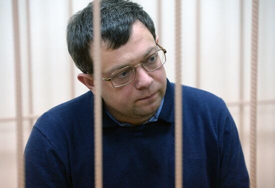 Pretrial restrictions against Kemerovo Region Governor's deputies on the case of extortion