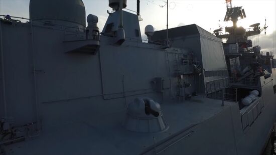 Admiral Kuznetsov aircraft carrier and Admiral Grigorovich patrol ship deployed in Syria for the first time ever