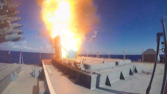 Admiral Kuznetsov aircraft carrier and Admiral Grigorovich patrol ship deployed in Syria for the first time ever