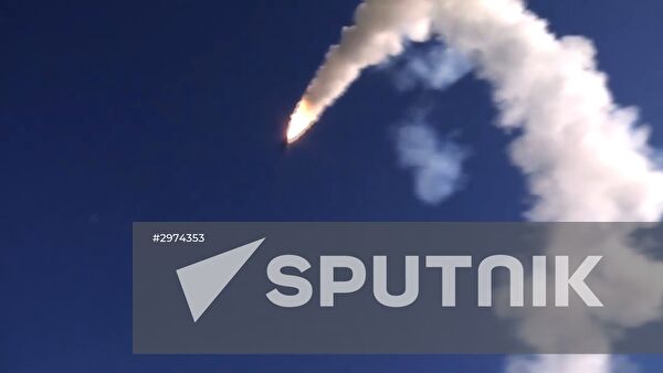 Russia's Oniks cruise missiles target terrorists' facilities in Syria