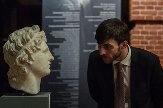 Exhibition "Gods and Heroes of Ancient Greece" opens in Moscow