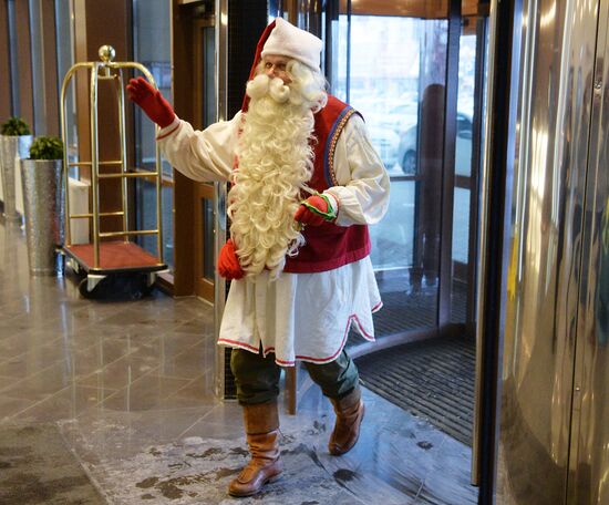 Finnish Santa Claus Joulupukki visits Chelyabinsk