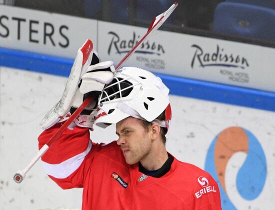 Ice hockey. KHL. Spartak vs. Salavat Yulaev