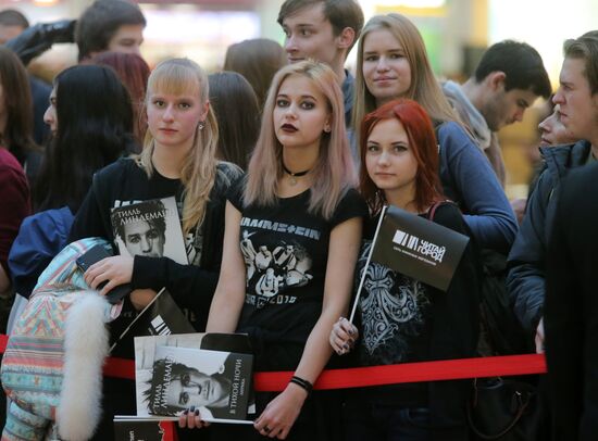 Rammstein frontman Till Lindemann presents his book in Moscow