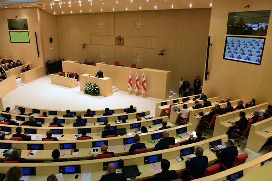 First session of parliament of new convocation in Georgia
