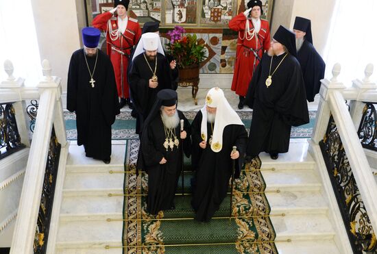 Patriarch of Moscow Kirill meets with heads of local Orthodox churches