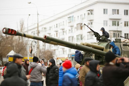 Exhibition of military equipment in Volgograd