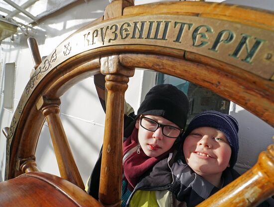 Activities to celebrate Kruzenshtern barque's 90th anniversary in Kaliningrad