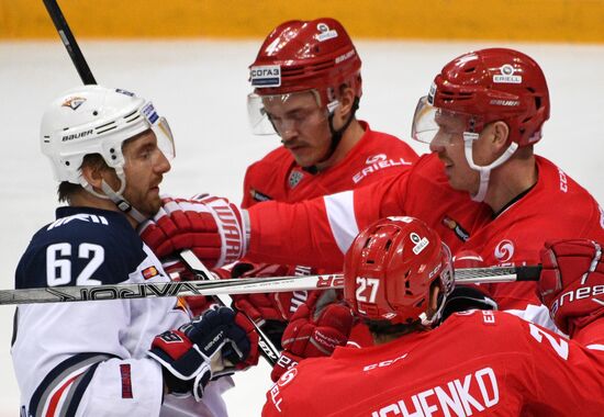 Ice hockey. Kontinental Hockey League. Spartak vs. Metallurg (Magnitogorsk)