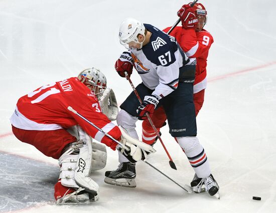 Ice hockey. Kontinental Hockey League. Spartak vs. Metallurg (Magnitogorsk)