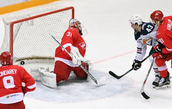Ice hockey. Kontinental Hockey League. Spartak vs. Metallurg (Magnitogorsk)