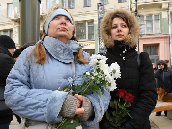 Maya Plisetskaya monument unveiled in Moscow