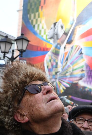 Maya Plisetskaya monument unveiled in Moscow
