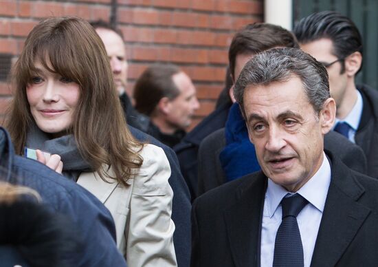 The Repulicans party holds first primaries in Paris