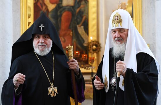 Patriarch Kirill meets with representatives of religious denominations