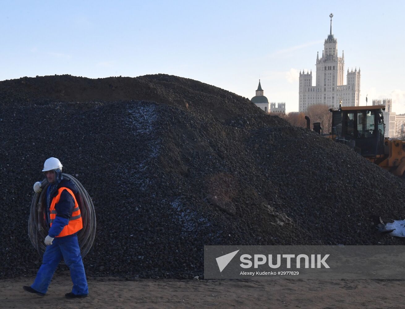 Building Zaryadye Park in Moscow