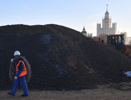 Building Zaryadye Park in Moscow