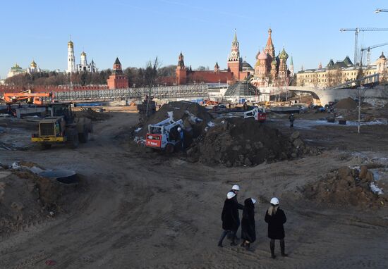 Building Zaryadye Park in Moscow