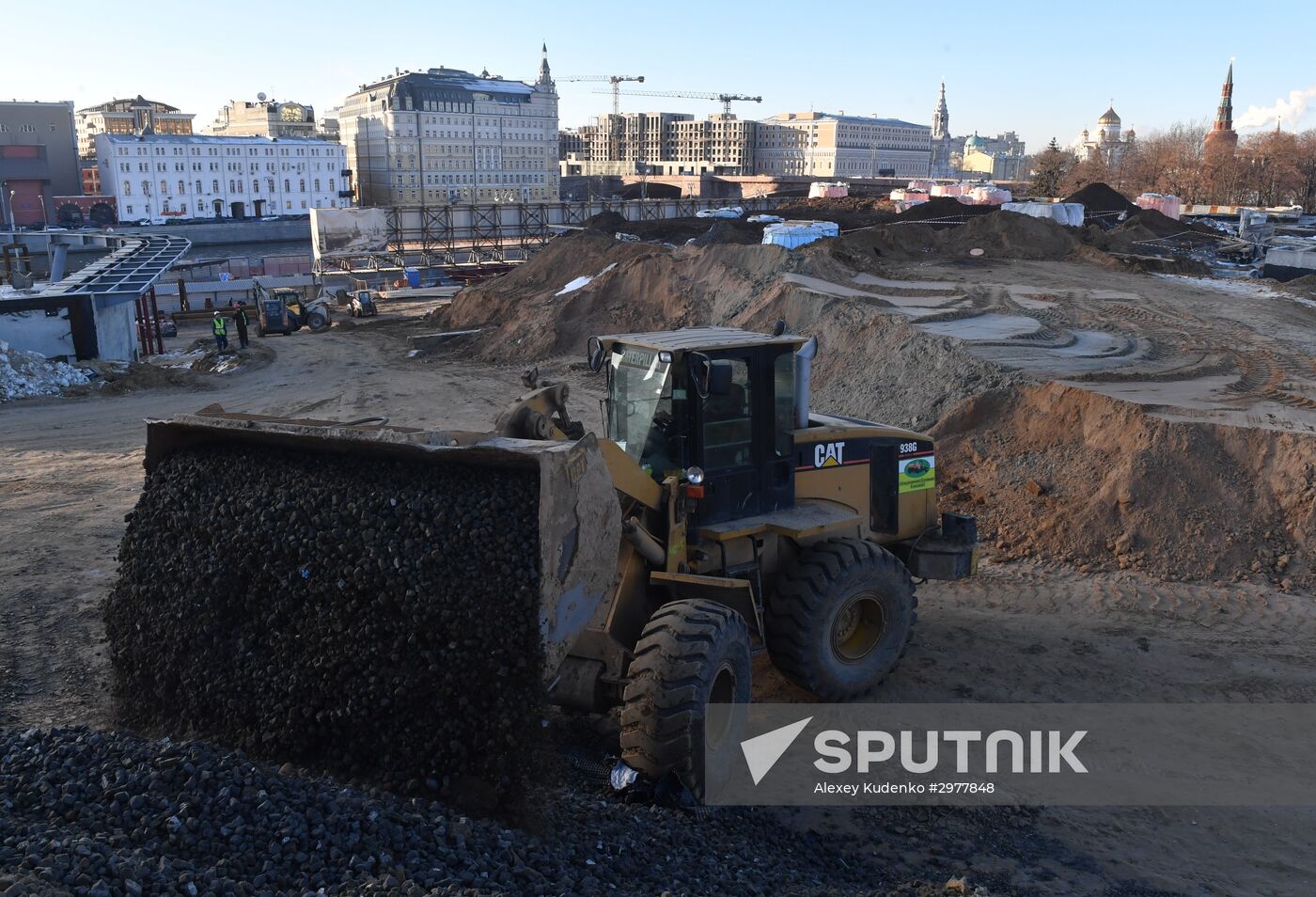 Building Zaryadye Park in Moscow