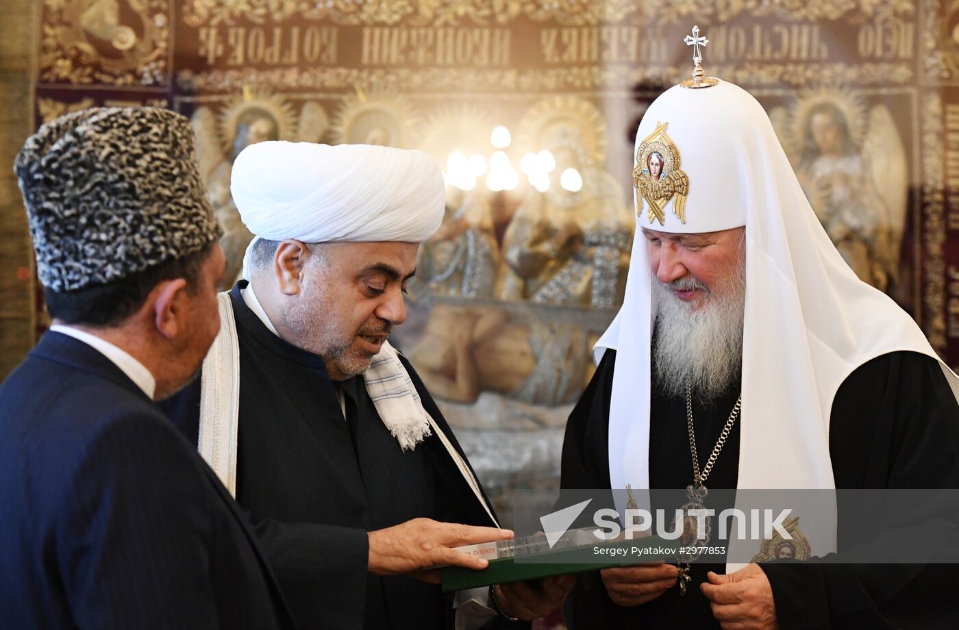 Patriarch Kirill meets with heads of religious denominations