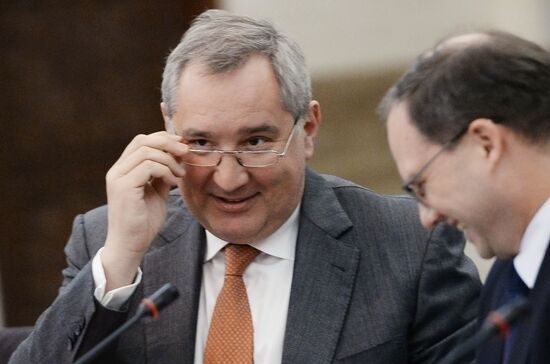 Deputy Russian Prime Minister Dmitry Rogozin visits Syria